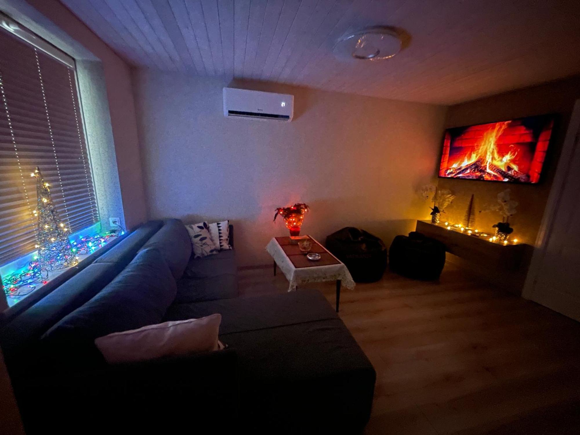 Charming Place For Amazing Vacation Jūrkalne Esterno foto